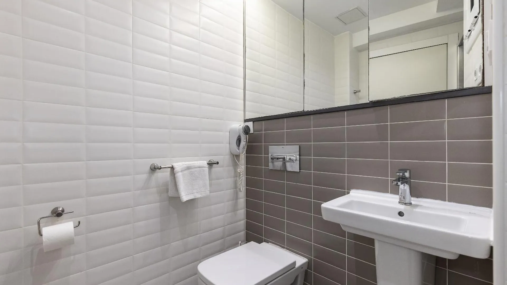Rentalmar Aries Plus Salou Appartement